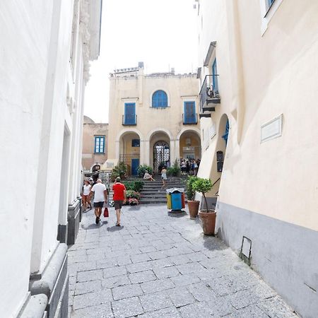 Qasar Luxury Suite - In Capri'S Piazzetta Exteriör bild