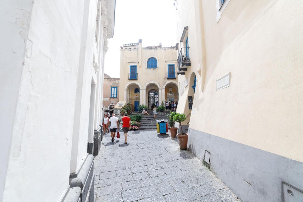 Qasar Luxury Suite - In Capri'S Piazzetta Exteriör bild